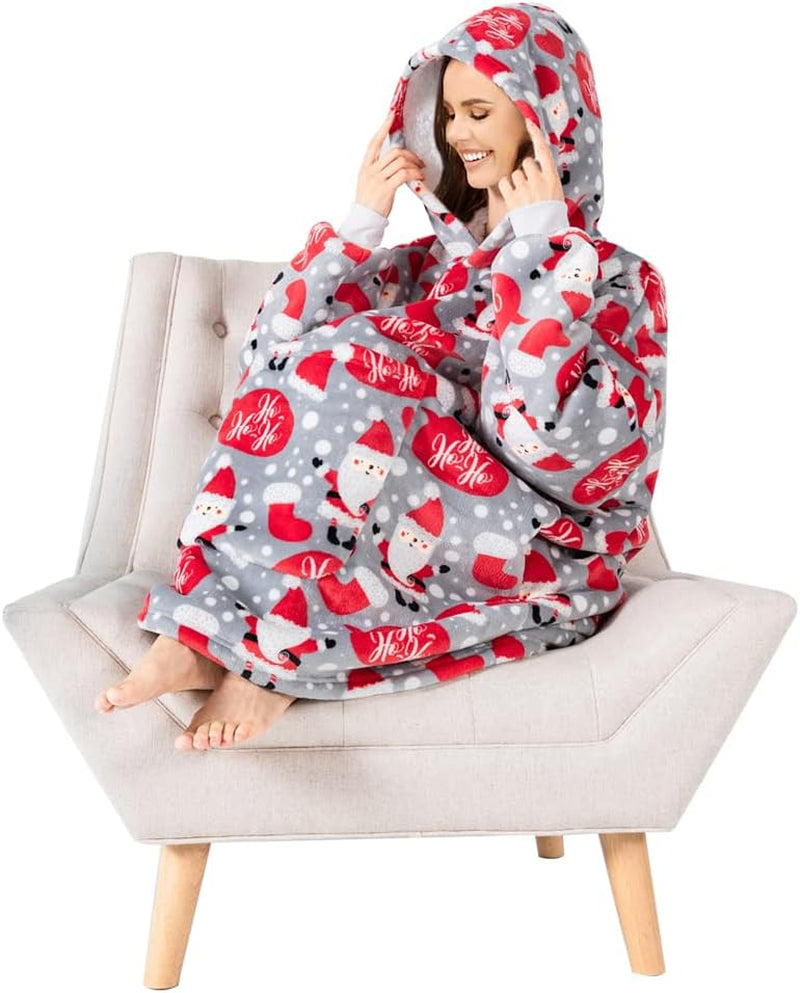 Oversized Wearable Blankets,Soft Plush Printed Sherpa Blanket Sweatshirt with Pockets,One Size Fits All,Santa Claus
